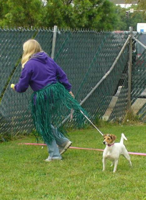 Emily grass skirt team